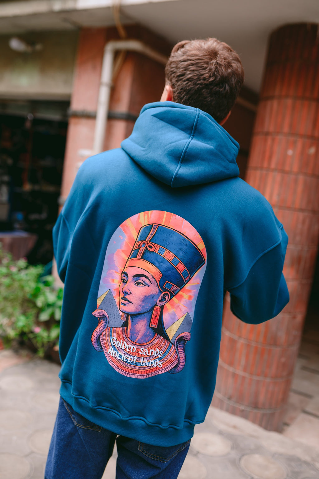NEFERTITI