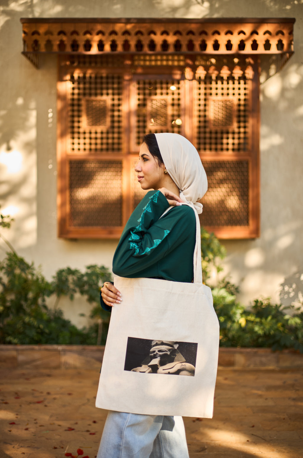 KING RAMSES ll TOTE BAG